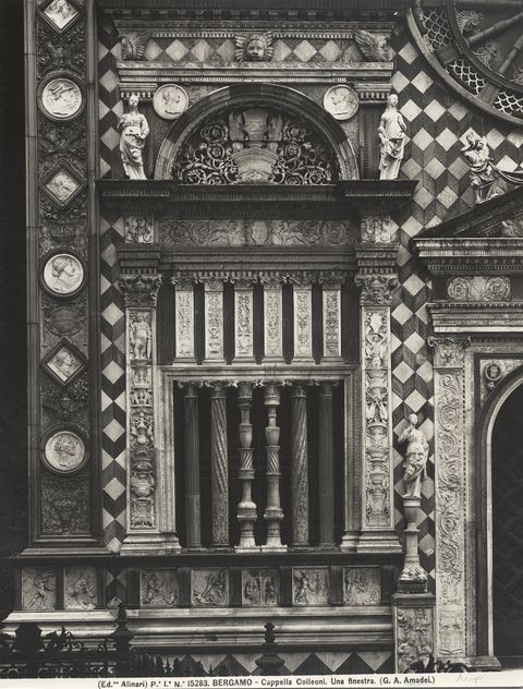 Alinari, Fratelli — Bergamo - Cappella Colleoni. Una finestra (G. A. Amadei) — insieme